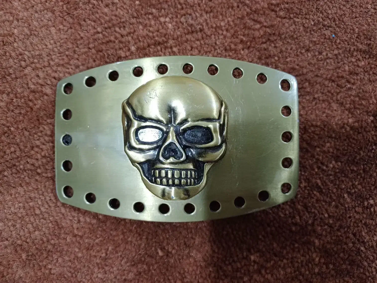 سگک کمربند|کیف، کفش، کمربند|مسجد سلیمان, |دیوار