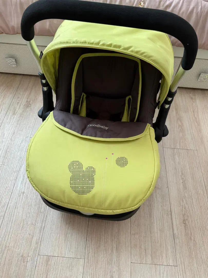 سیسمونی|تخت و سرویس خواب|تربت جام, جامی|دیوار