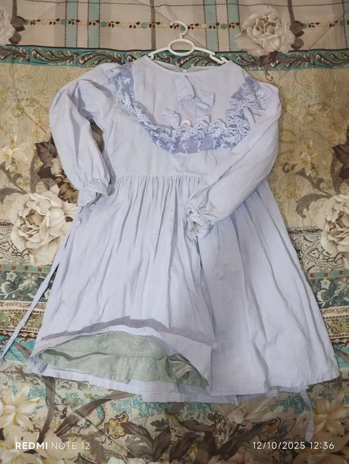 تعدادی لباس دخترا در حد نو|کفش و لباس بچه|شیراز, فرگاز|دیوار