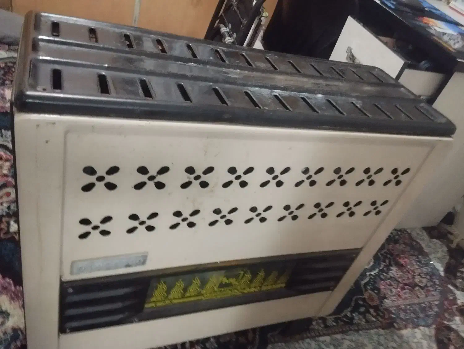 بخاری|بخاری، هیتر، شومینه|بهارستان, |دیوار