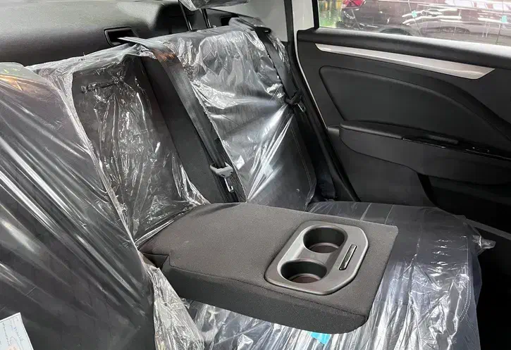 تارا اتومات v4 تیتانیوم (نقره ای متالیک) صفر ۱۴۰۴|خودرو سواری و وانت|اصفهان, فرح آباد|دیوار