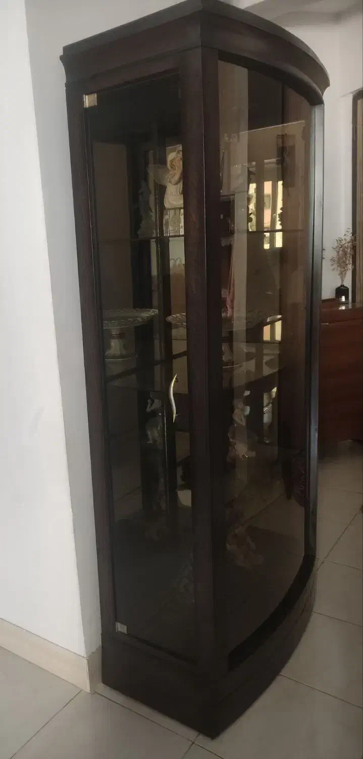 ویترین کلاسیک|بوفه، ویترین، کنسول|صدرا-فارس, فاز ۱|دیوار