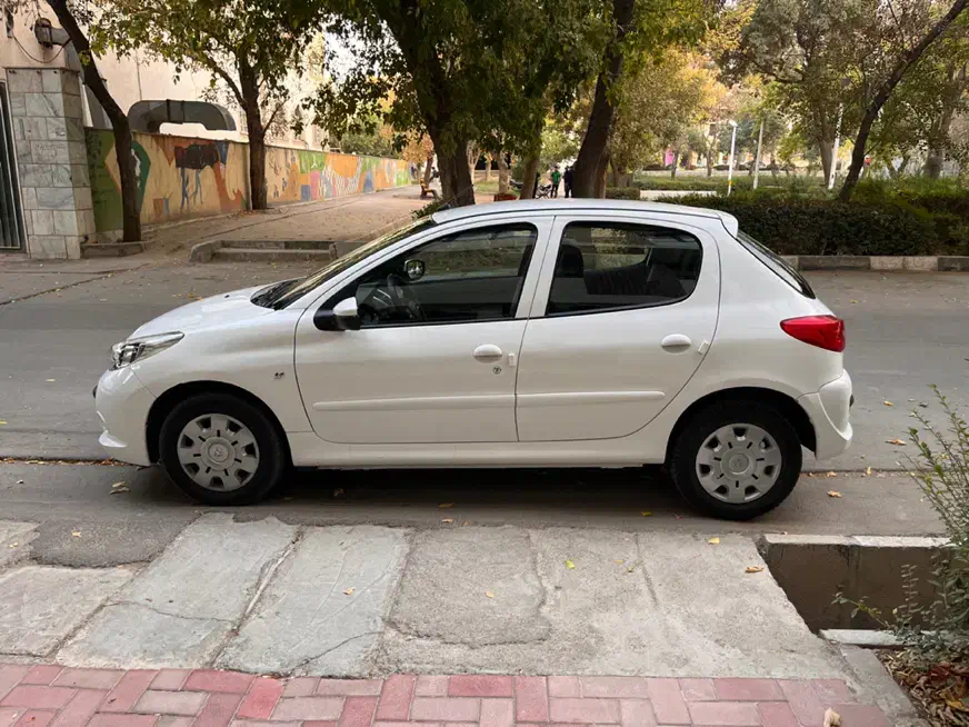 پژو۲۰۷سقف فلز فرمان هیدرولیک|خودرو سواری و وانت|مشهد, سجادیه|دیوار