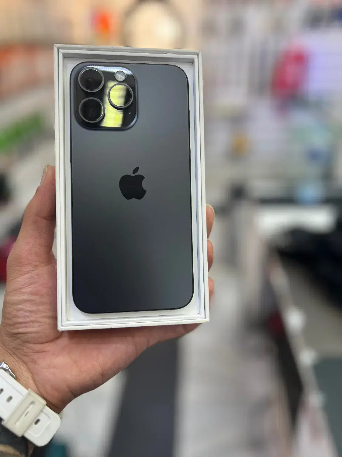 ایفون ۱۵پرو مکس در حد اک|موبایل|اهواز, نادری|دیوار