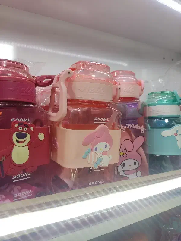 40تا قمقمه بچگانه زیر قیمت|لوازم التحریر|بندر گناوه, |دیوار