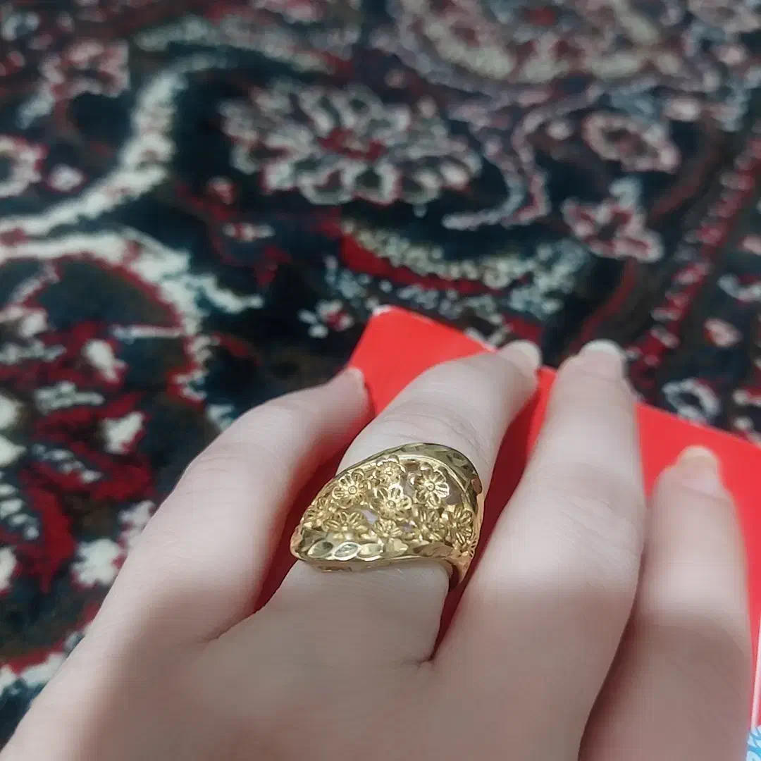 انگشتر ۱۸ عیار در حد نو|جواهرات|بندر ماهشهر, |دیوار