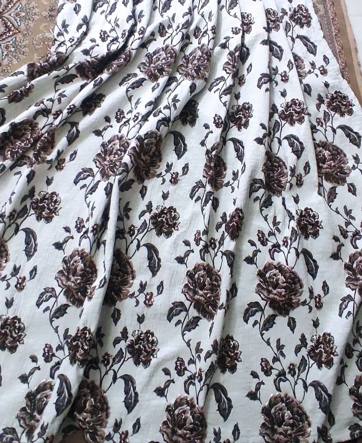 کنار پرده|پرده، رانر، رومیزی|ارومیه, |دیوار