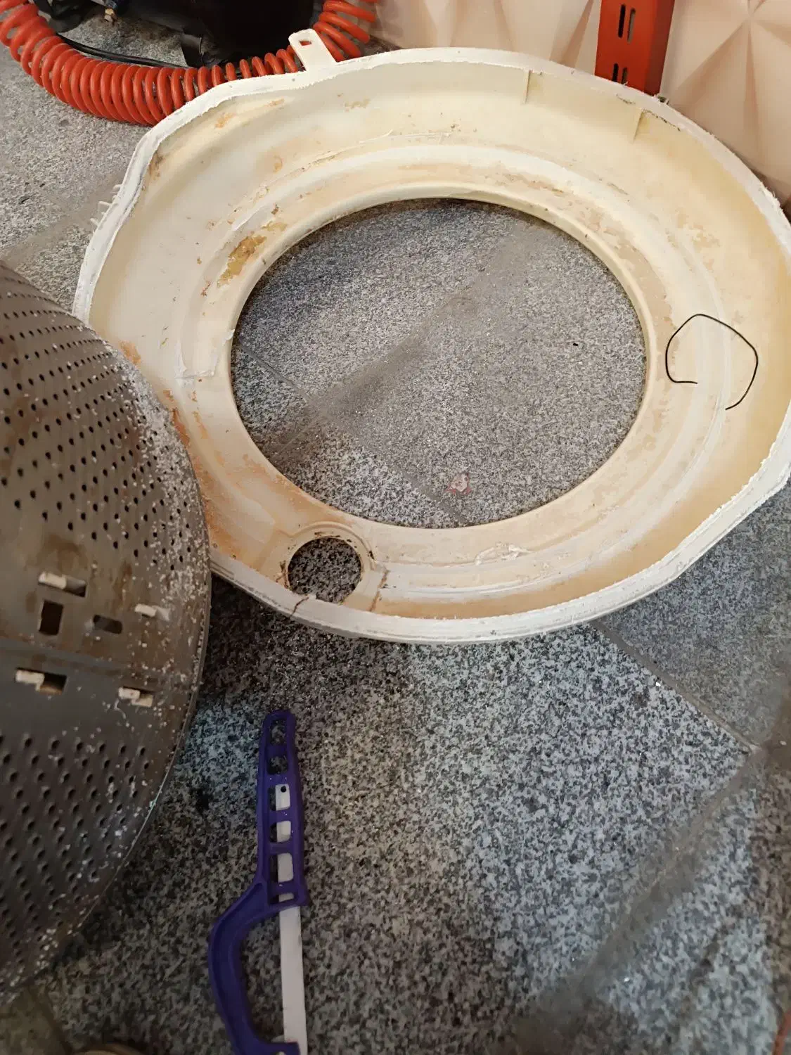 تعمیر لباسشویی، ظرفشویی، یخچال|خدمات پیشه و مهارت|کرج, مصباح|دیوار