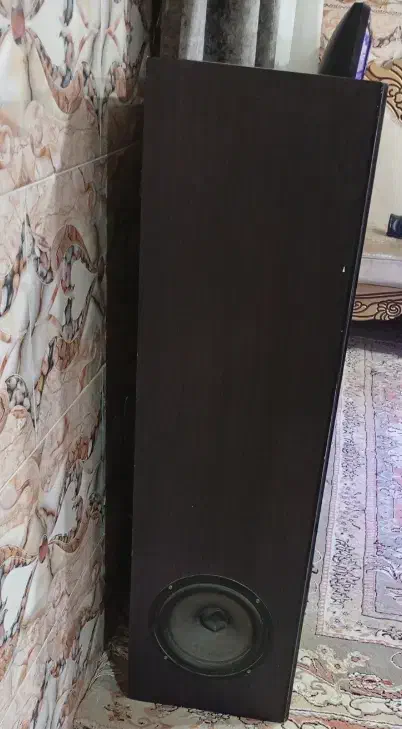 یک جفت اسپیکر|سیستم صوتی خانگی|بم, |دیوار