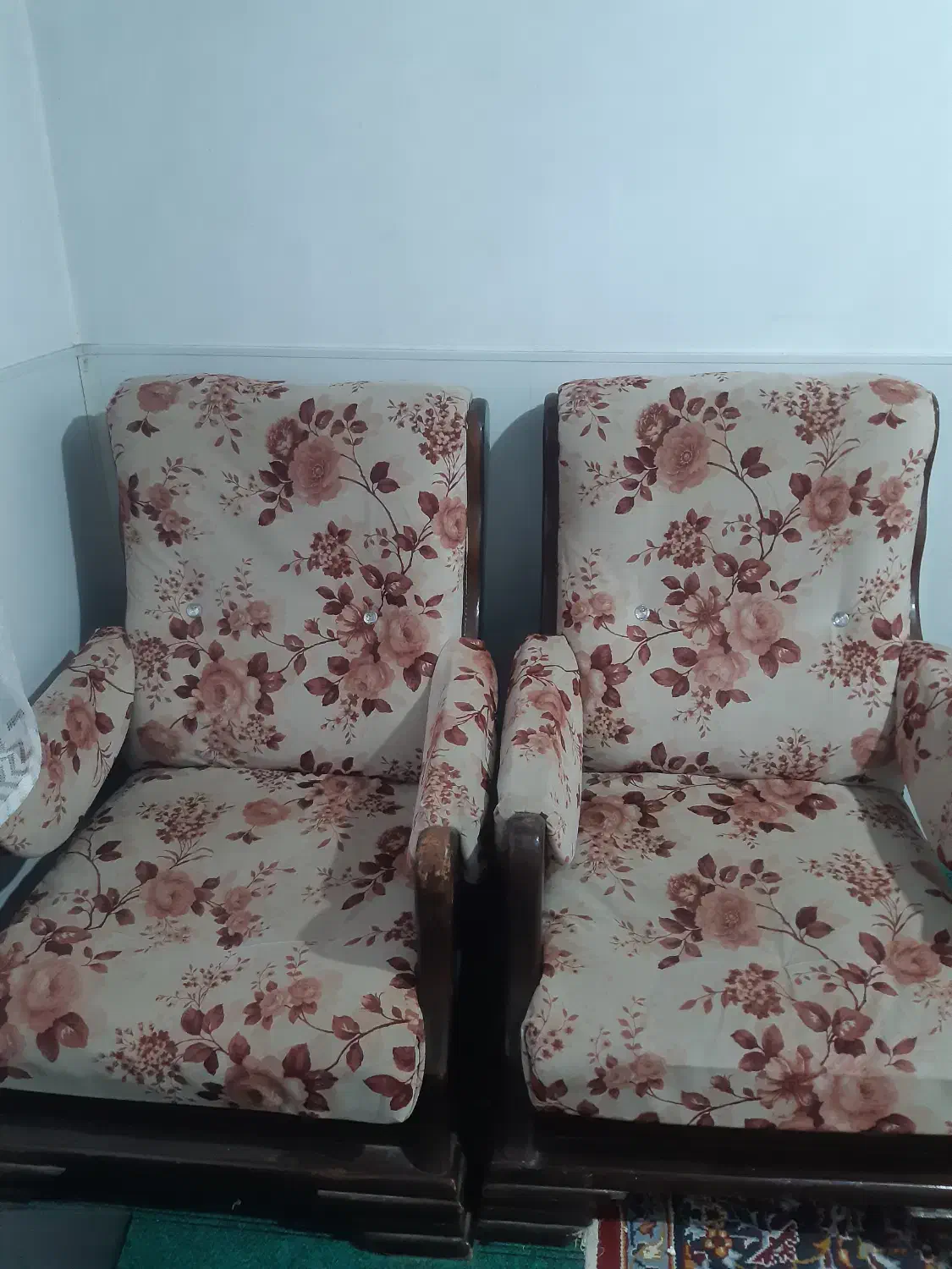 مبل هفت نفره تمیز|مبلمان خانگی و میز عسلی|آستارا, |دیوار