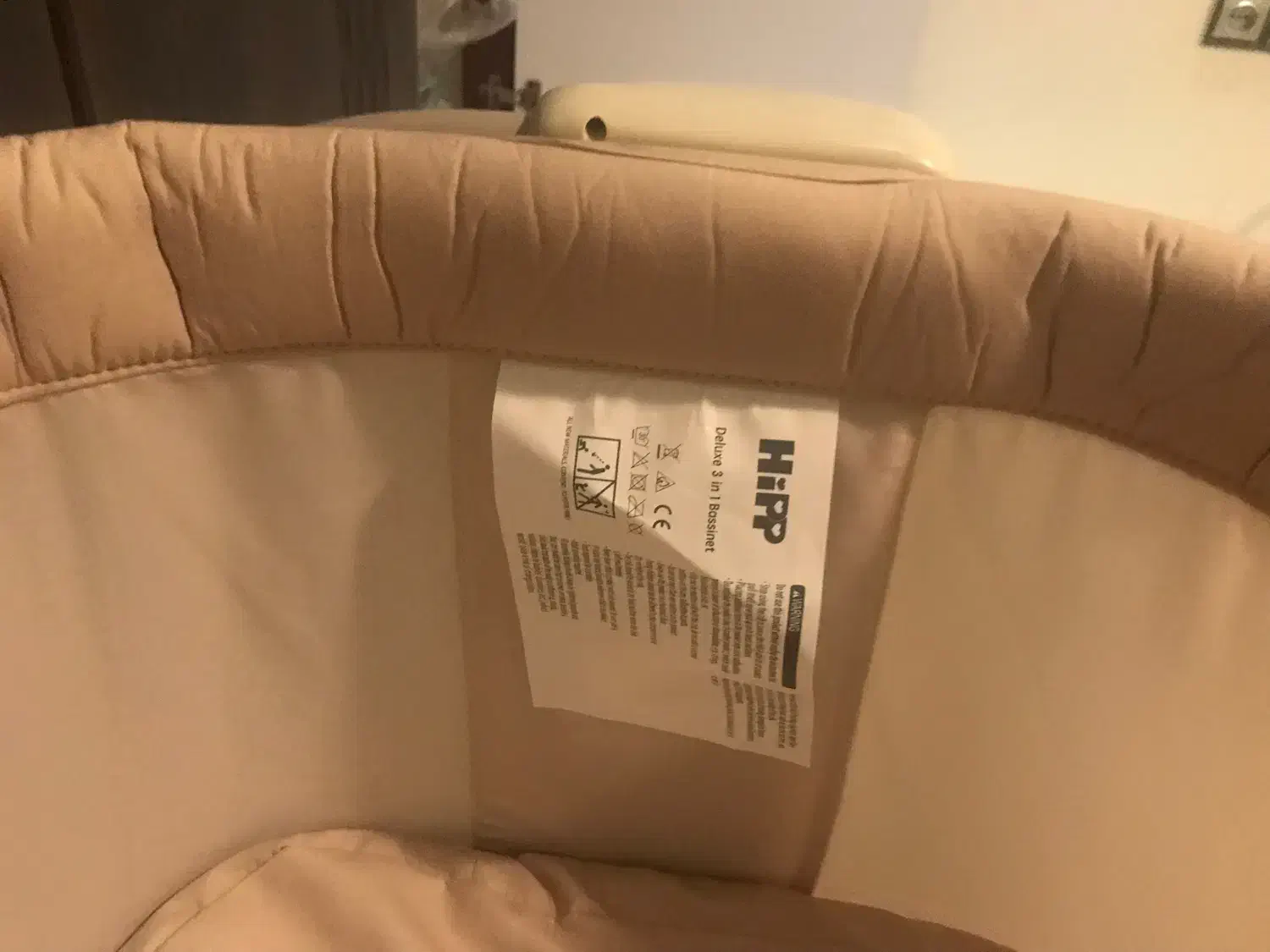 تخت برقی نوزاد|تخت و صندلی بچه|آمل, |دیوار