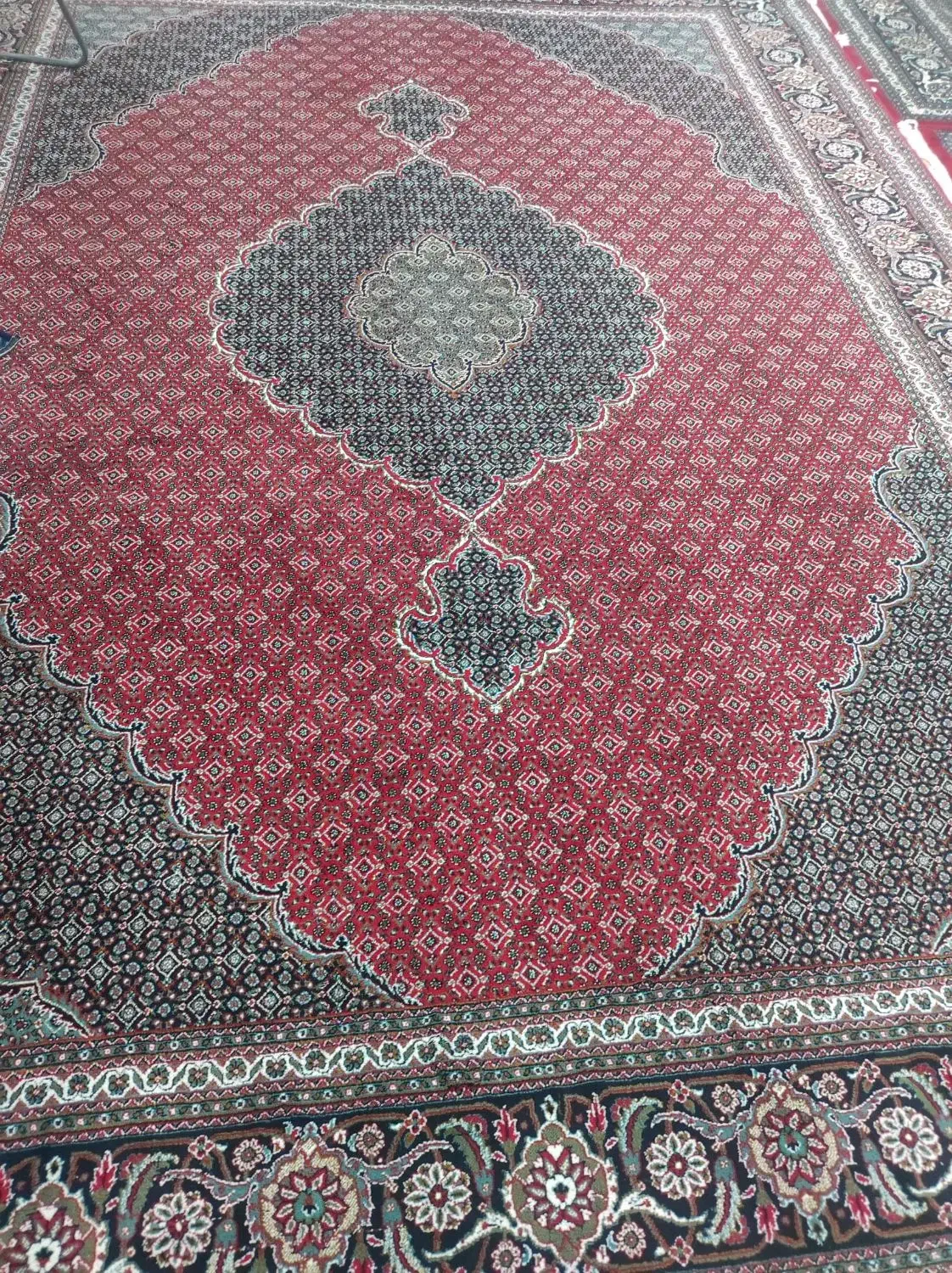 قالی ریز ماهی نگین مشهد|فرش|خرمآباد, |دیوار