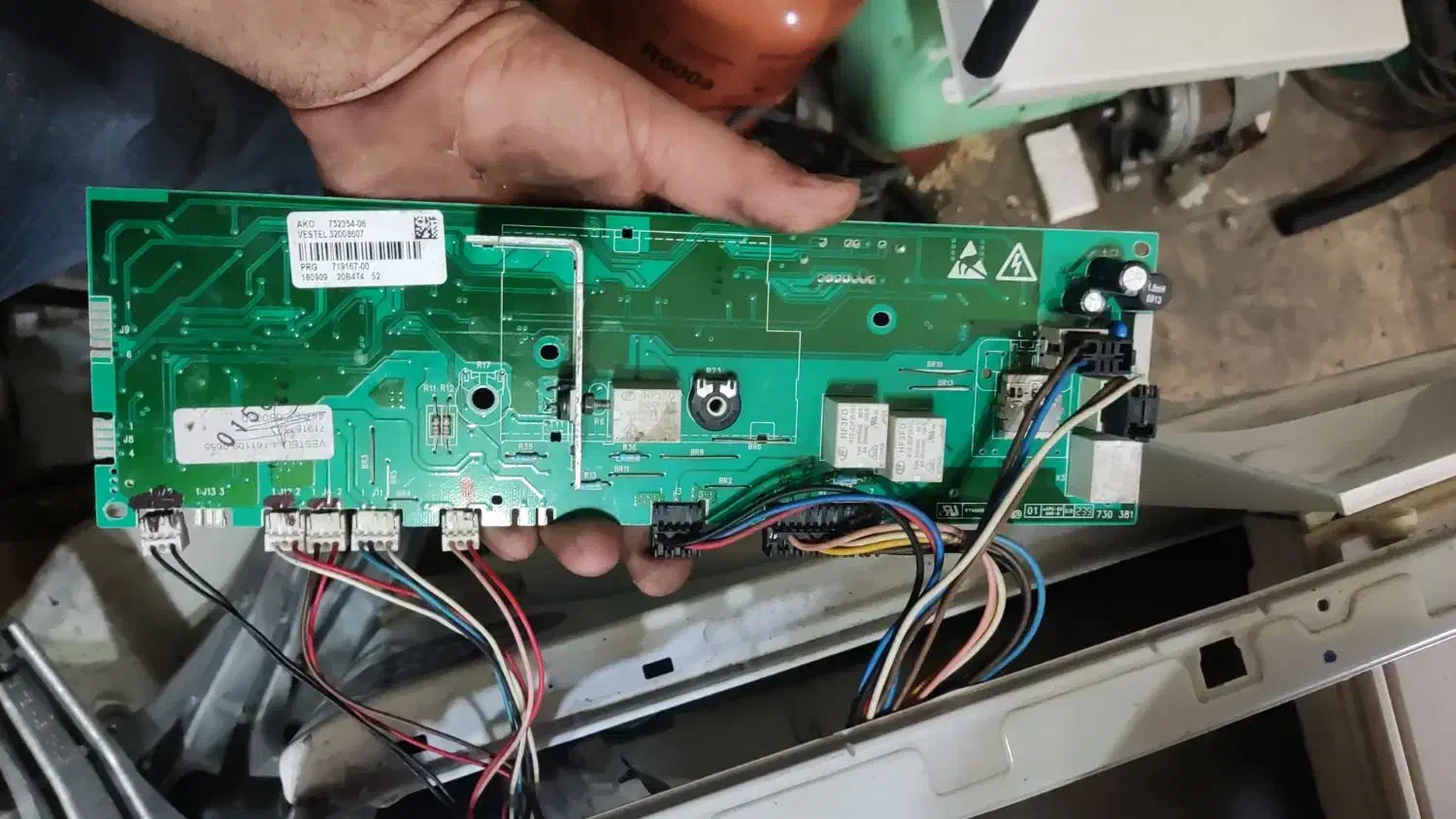 نمایندگی تعمیرات یخچال و لباسشویی|خدمات پیشه و مهارت|مشگین شهر, |دیوار