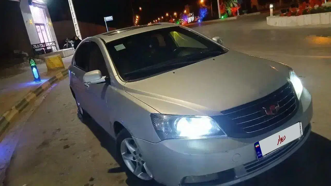 جیلی Emgrand امگرند دنده ای 2013|خودرو سواری و وانت|مشهد, سلام|دیوار