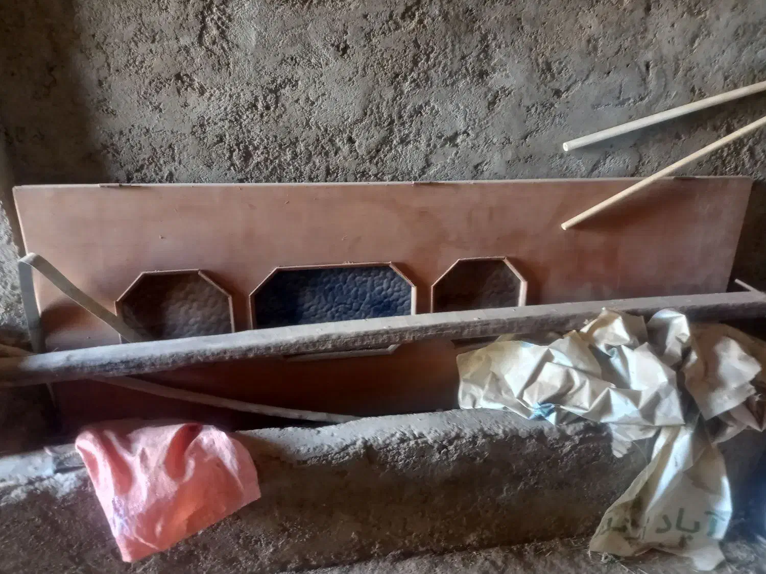 درب چوبی|مصالح و تجهیزات ساختمان|مهریز, |دیوار