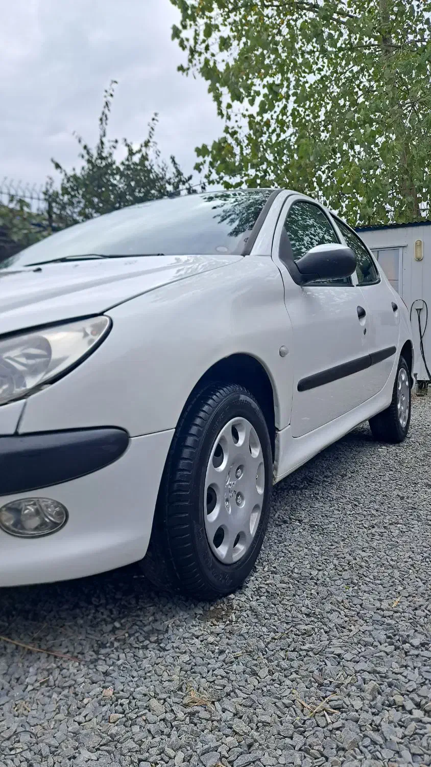 پژو ۲۰۶ تیپ ۵ مدل ۹۲ شاسی‌ها پلمپ|خودرو سواری و وانت|لنگرود, |دیوار