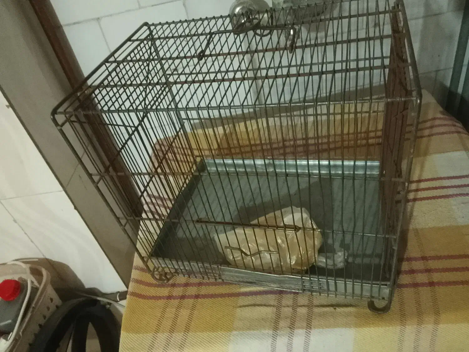 قفس پرنده جنس قدیمی|لوازم جانبی حیوانات|سنندج, |دیوار