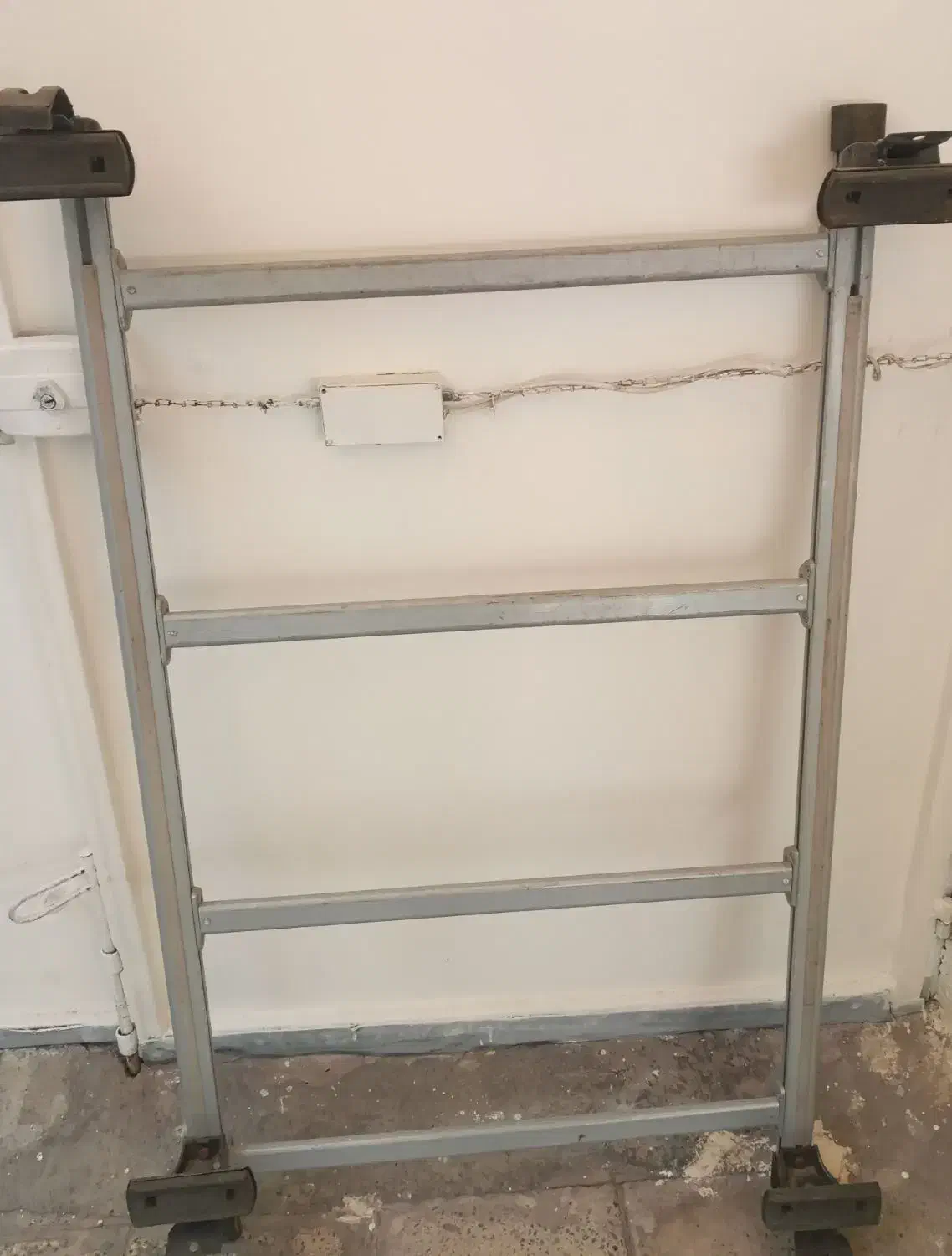 باربند سواری متحرک قابلیت بستن تمام ماشینهای سواری|قطعات یدکی و لوازم جانبی|اسلامشهر, شهرک مفیدی|دیوار