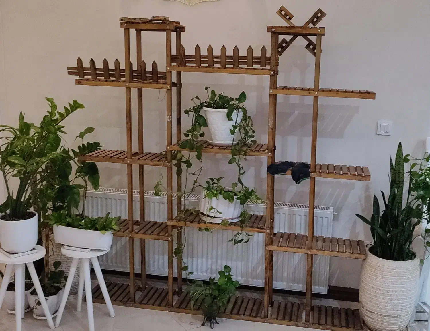 استند گل و گلدان چوب اصل - تمیز سالم بزرگ|صنایع دستی و سایر لوازم تزئینی|ری, حمزهآباد|دیوار