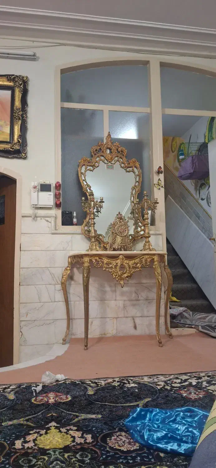 آینه و شمعدان همراه با میز جهیزیه|بوفه، ویترین، کنسول|قم, لسانی|دیوار