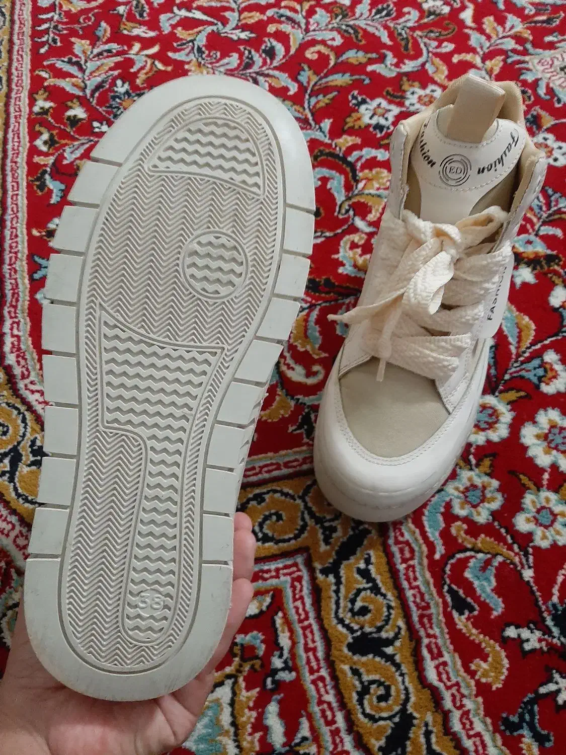 کفش زنانه سایز۳۸ کاملانو فقط۴۰۰ هزار|کیف، کفش، کمربند|باغستان, |دیوار