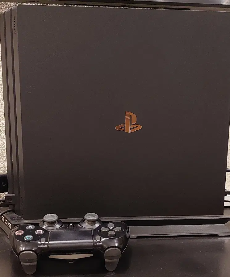 Ps4 pro|کنسول، بازی ویدئویی و آنلاین|تهران, زعفرانیه|دیوار