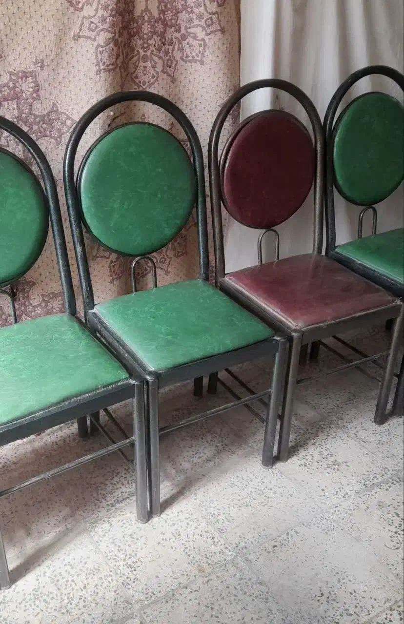 صندلی فلزی|صندلی و نیمکت|تویسرکان, |دیوار