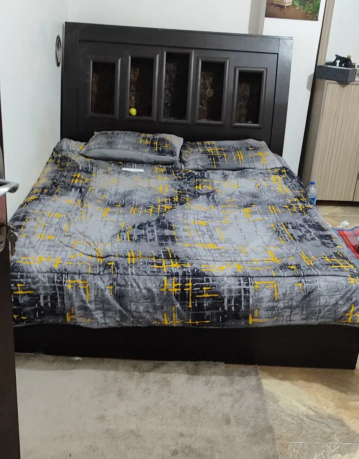 تخت دو نفره نو سالم سالم بدون شکستگی (جم) ام دی اف|تخت و سرویس خواب|جم, |دیوار