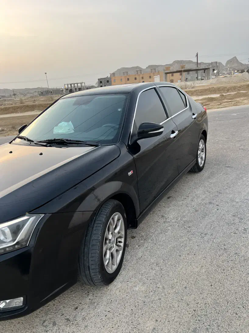 دنا پلاس دنده اتومات مدل ۴۰۲ فول|خودرو سواری و وانت|قشم, |دیوار