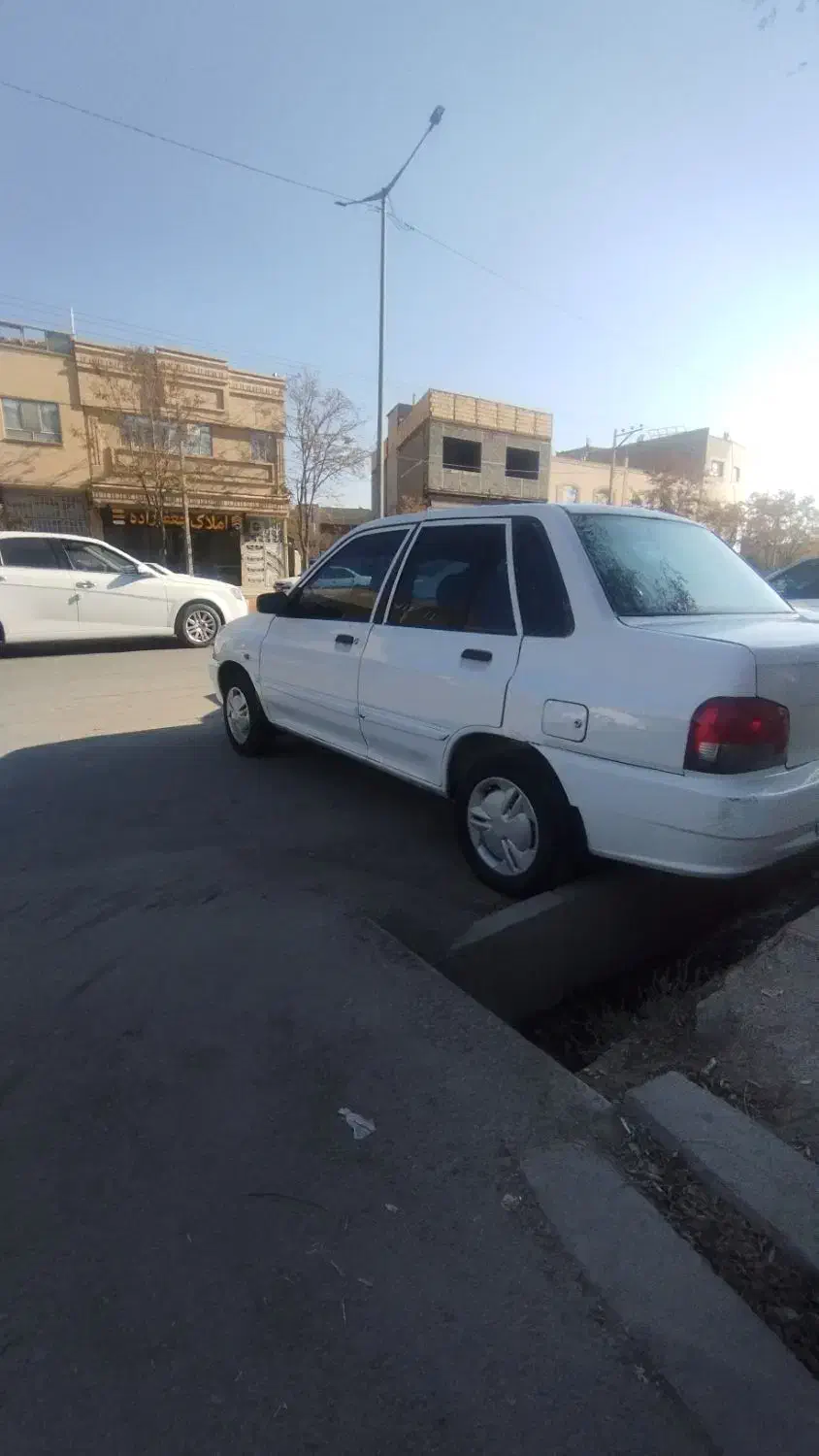 132مدل 90|خودرو سواری و وانت|تربتحیدریه, شهرک ولیعصر|دیوار