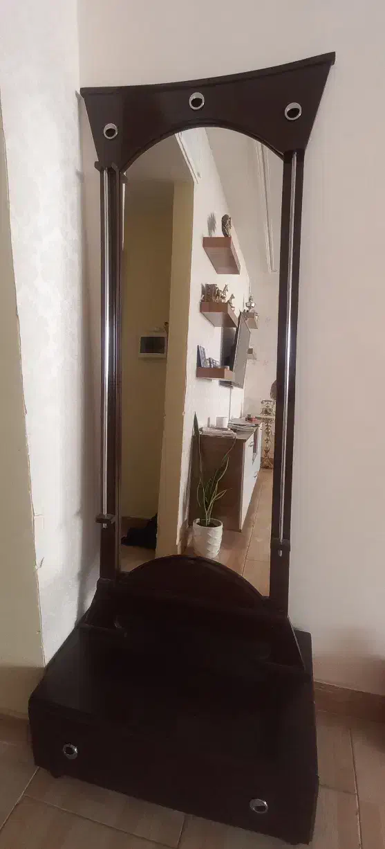 آینه قدی|آینه|قزوین, |دیوار