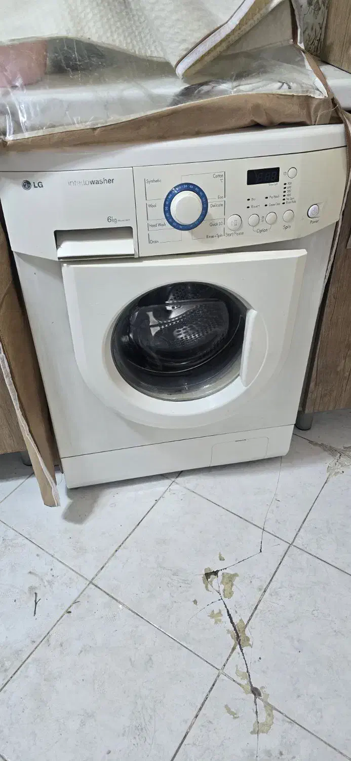 لباس شویی ال جی|ماشین لباسشویی و خشککن لباس|اندیشه, اندیشه فاز ۵|دیوار