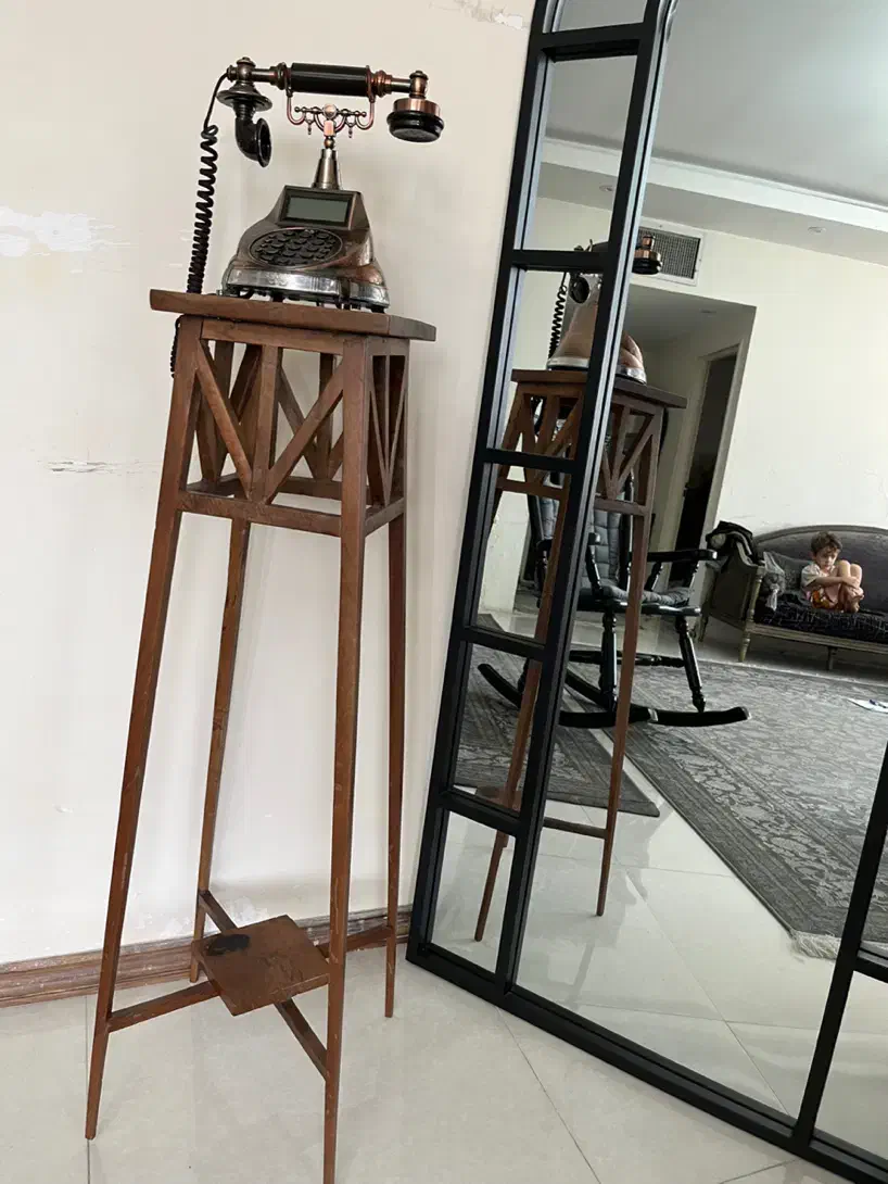 تلفن و میز تلفن کاربردی شیکو کلاسیک|میز تلفن|کرج, دولت‌آباد|دیوار