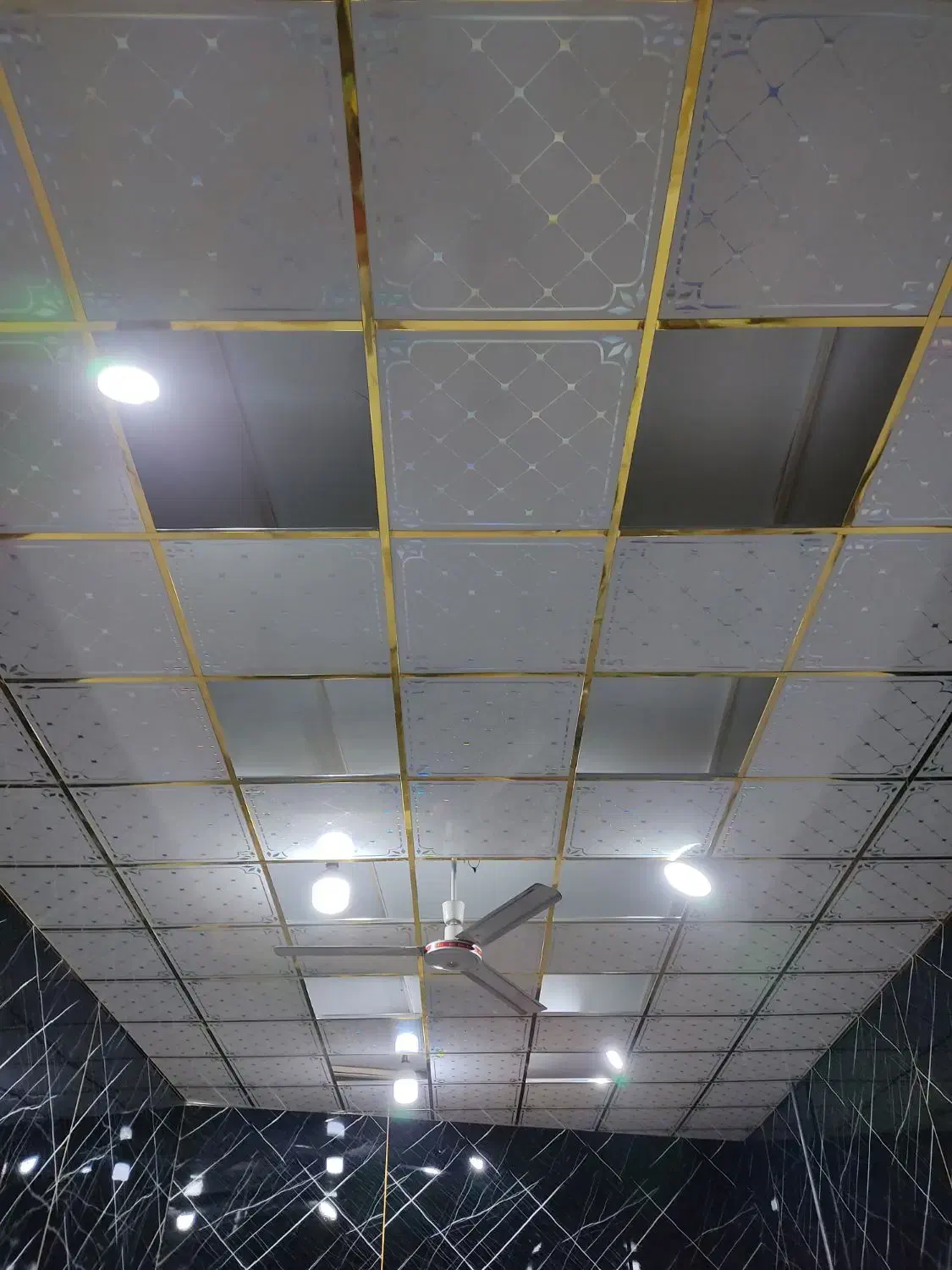 اجرای کلیه دکوراسیون داخلی منزل|خدمات پیشه و مهارت|میانه, |دیوار