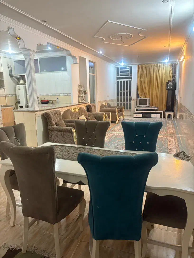 سویت سادات منزل مبله حیاط دار تمیز مرکز شهر|اجارهٔ کوتاه‌مدت آپارتمان و سوئیت|یزد, |دیوار