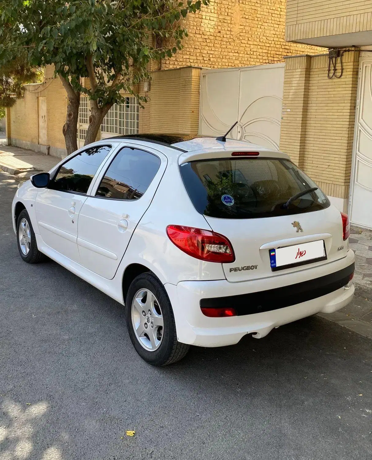 پژو 207|خودرو سواری و وانت|نیشابور, هفده شهریور|دیوار