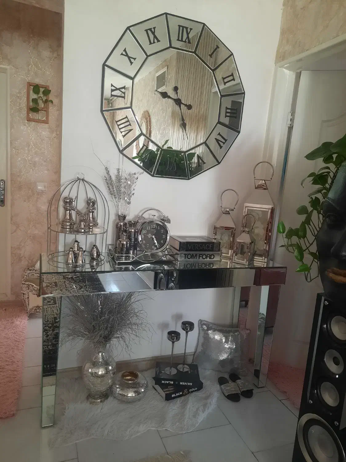 ساعت دیواری|ساعت دیواری و تزئینی|پرند, فاز ۶|دیوار