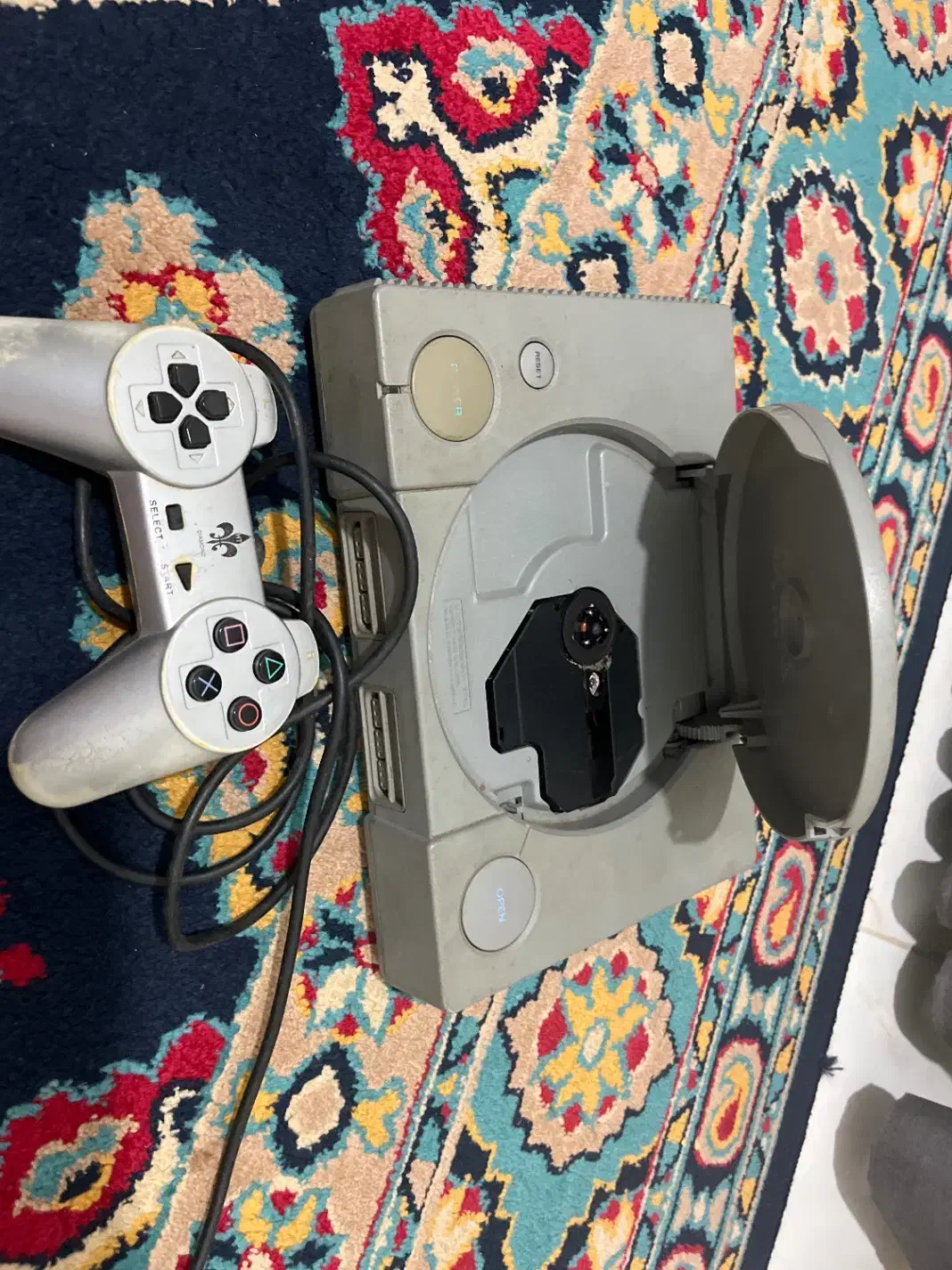 پلی استیشن ۱|کنسول، بازی ویدئویی و آنلاین|کومله, |دیوار