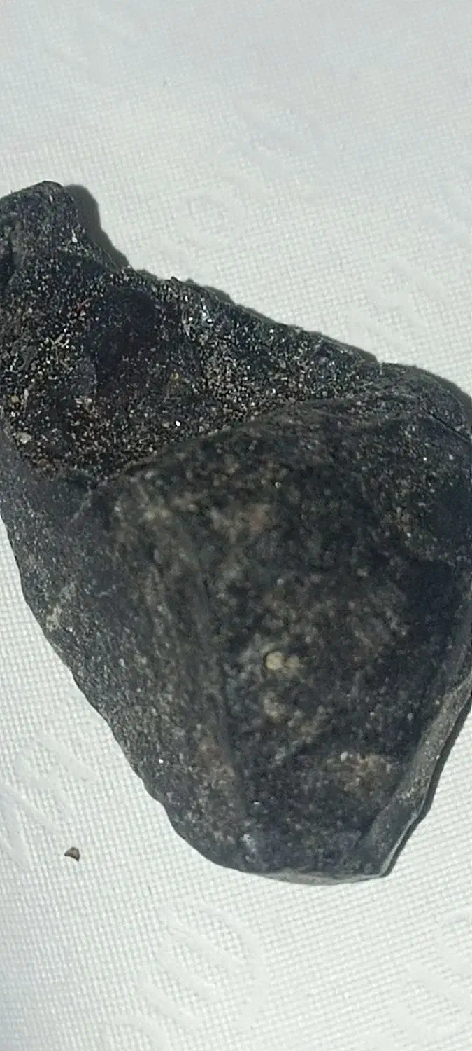 سنگ سنگین از دل صحرا|جواهرات|ایرانشهر, |دیوار