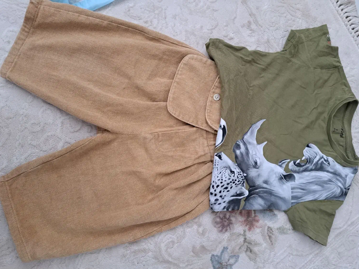 لباس بچه|کفش و لباس بچه|کیش, |دیوار