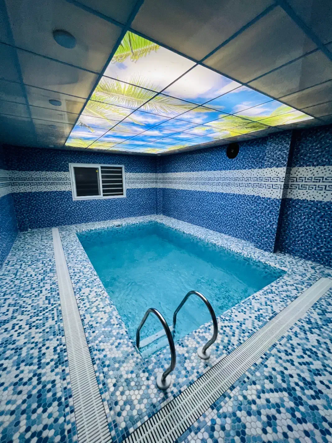 اجاره روزانه ویلا استخر دار|اجارهٔ کوتاه‌مدت ویلا و باغ|چالوس, |دیوار