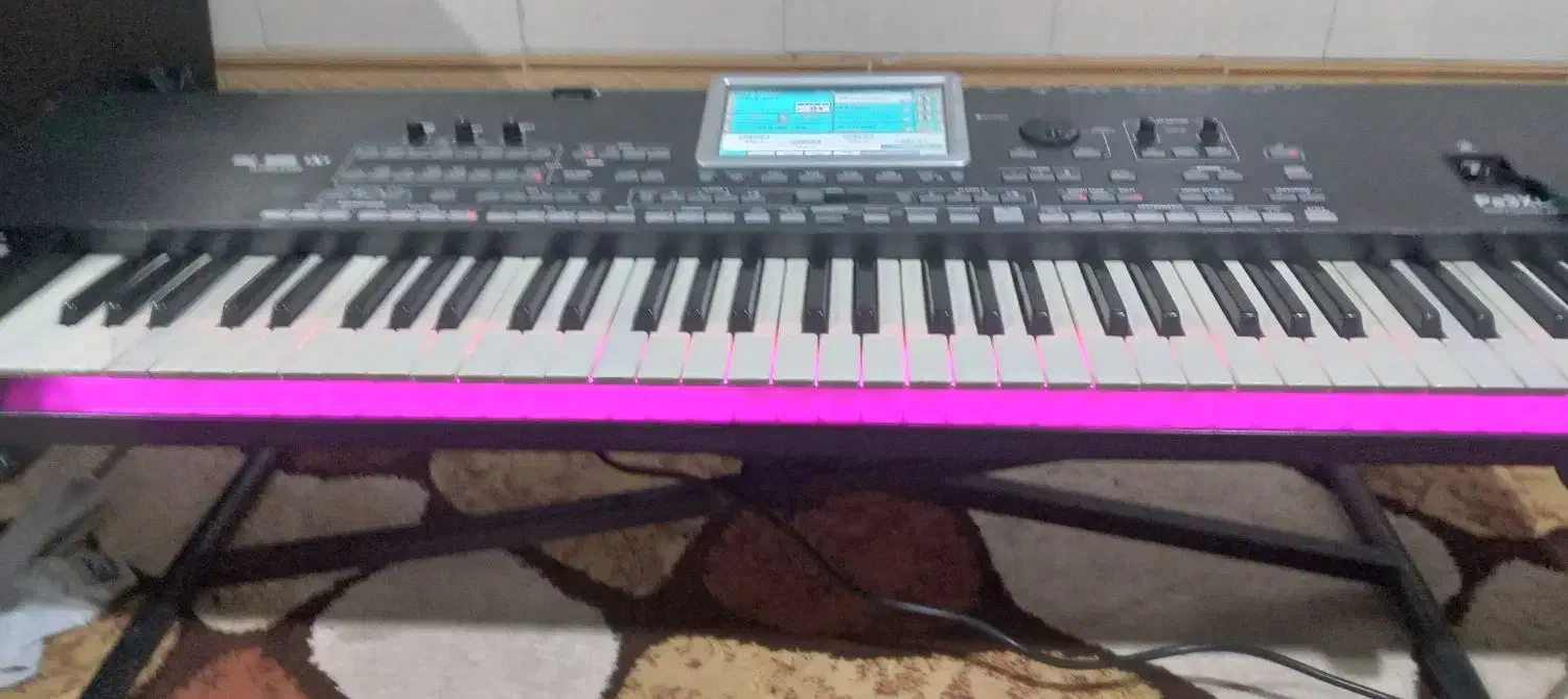 pa3pale|پیانو، کیبورد، آکاردئون|یاسوج, |دیوار