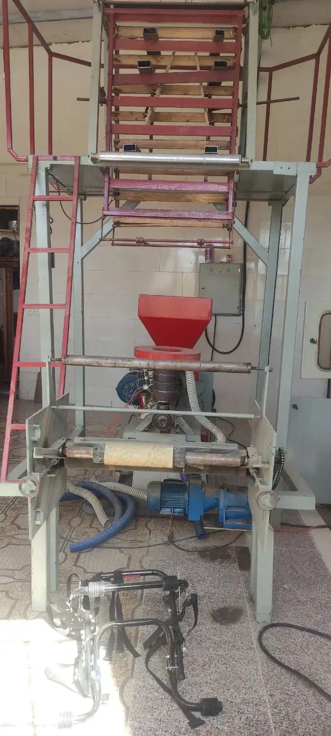 فردا شنبه تاریخ دهم  ساعت 8صبح مزایده|ماشین‌آلات صنعتی|دهاقان, |دیوار