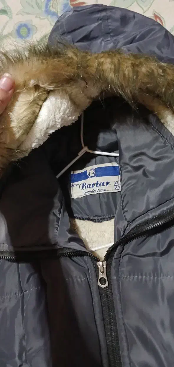 کاپشن زنانه|لباس|فومن, |دیوار