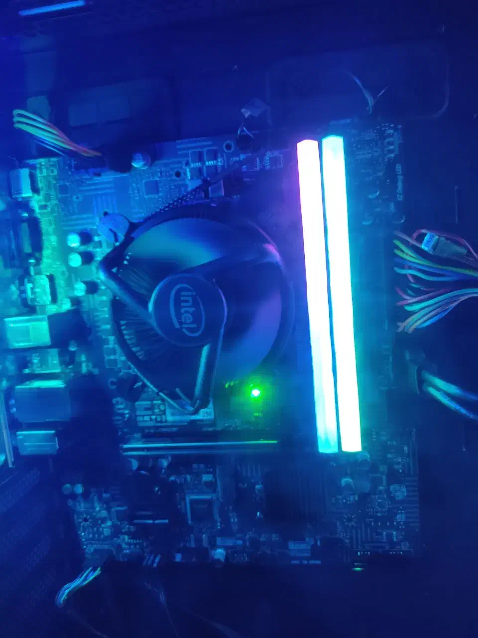 کیس قدرتمند RGB اقتصادی|رایانه رومیزی|تهران, عباس‌آباد|دیوار