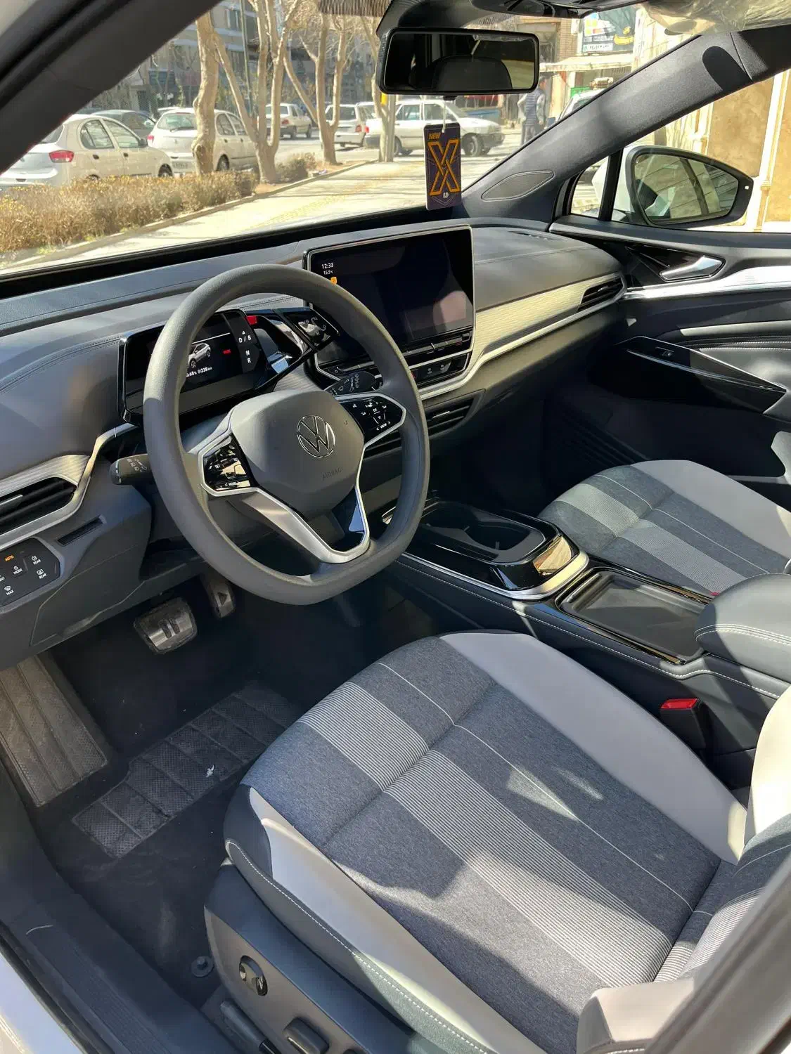 ID4 2024 PURE|خودرو سواری و وانت|اصفهان, مسجد مصلی|دیوار