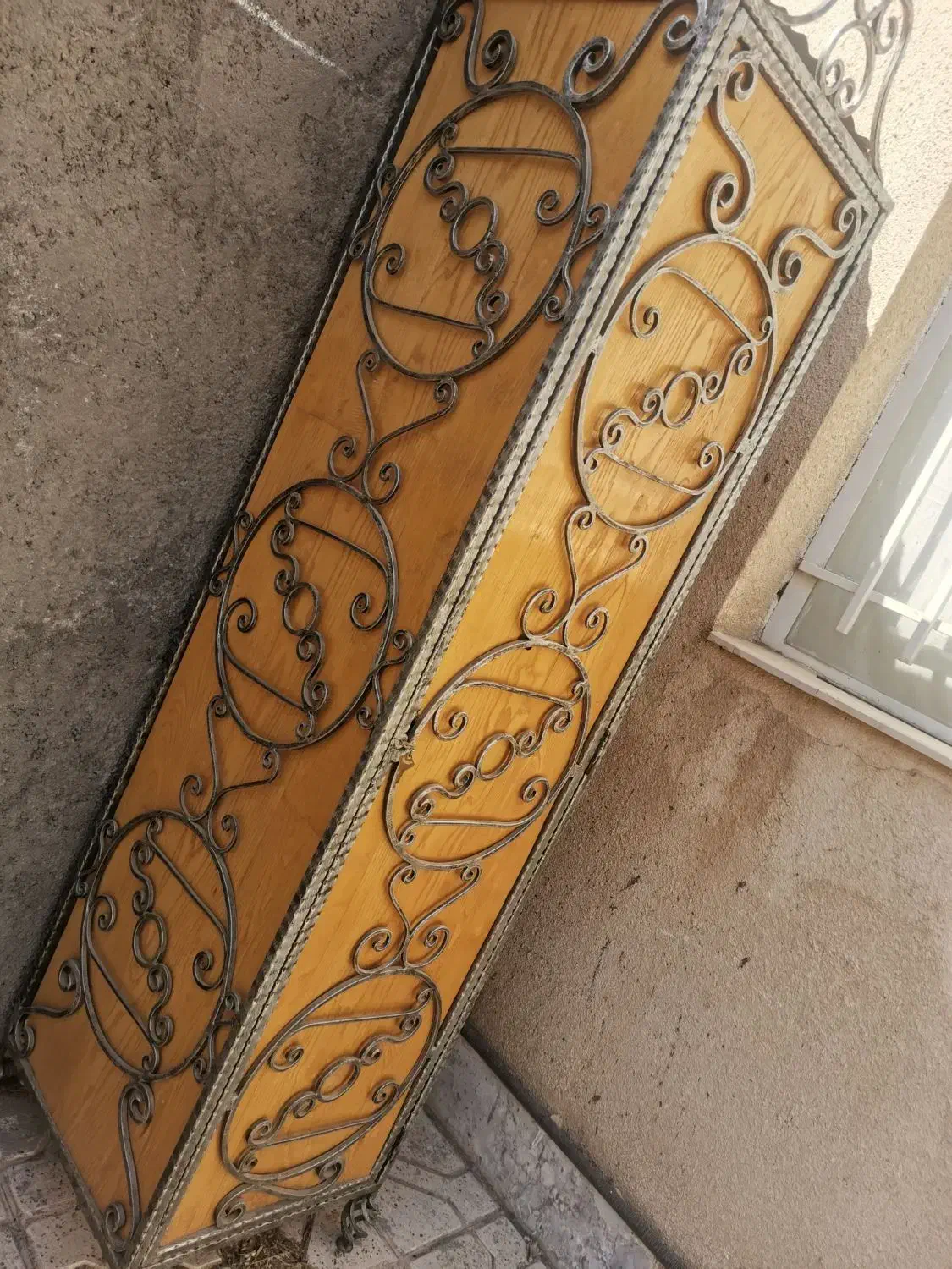 کمد فرفورژه|بوفه، ویترین، کنسول|گلبهار, شهر جدید گلبهار|دیوار