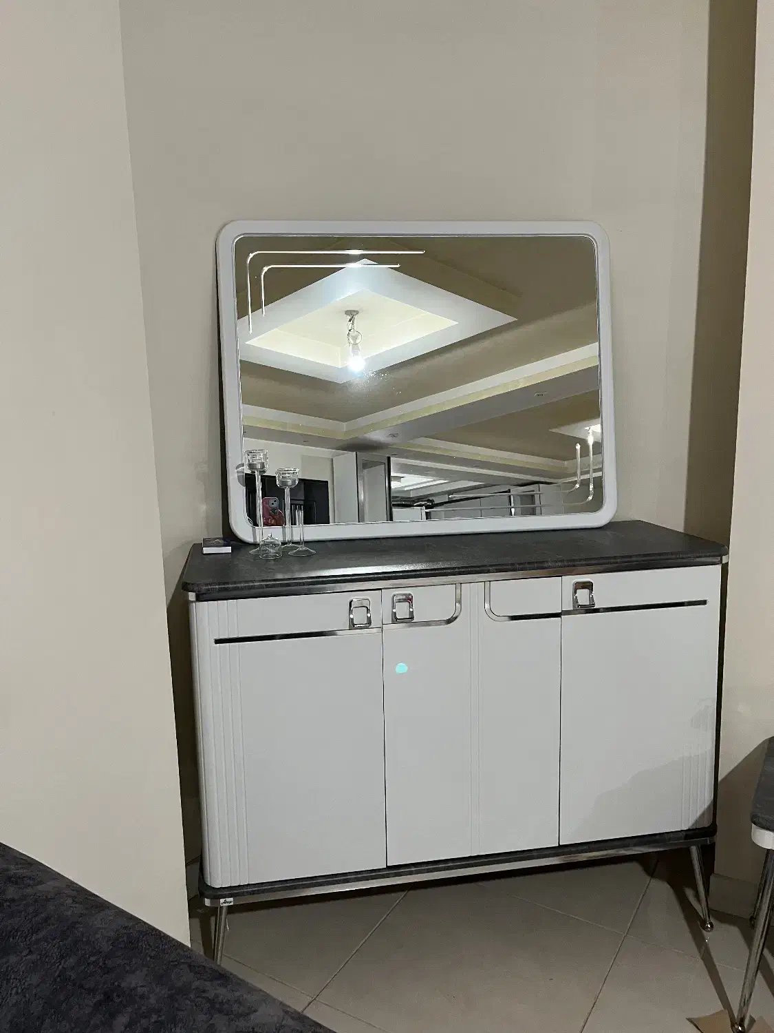 اینه کنسول|بوفه، ویترین، کنسول|آشخانه, |دیوار