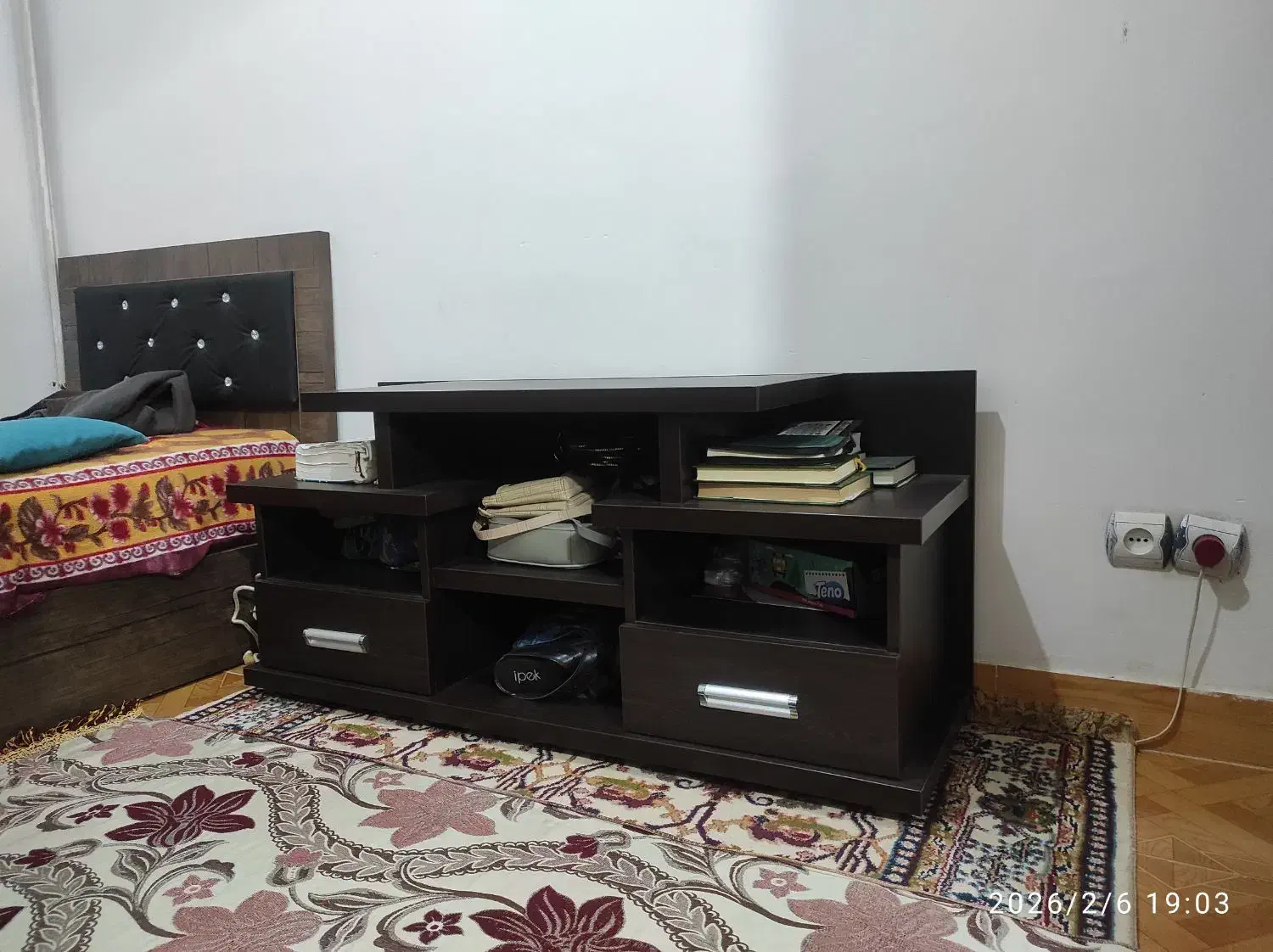 میز تلویزیون|میز تلویزیون|رشت, فلسطین|دیوار