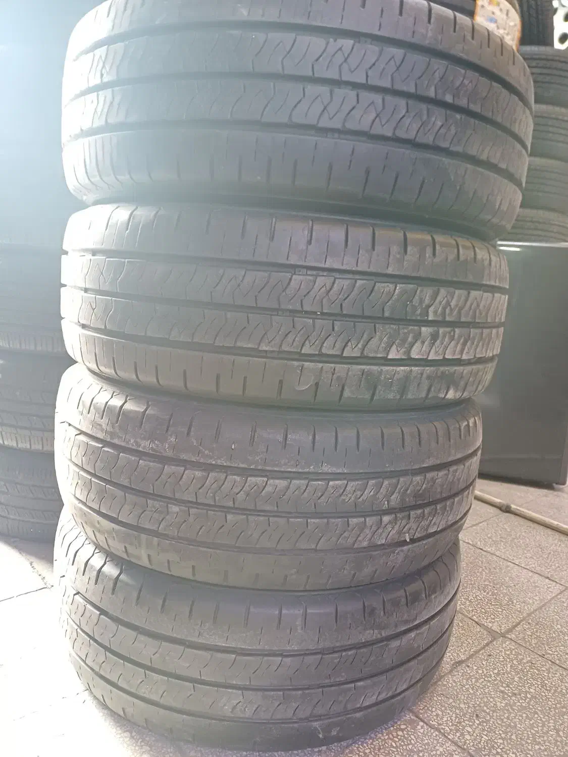 لاستبک دست دوم ۲۳۵ ۶۵ ۱۶|قطعات یدکی و لوازم جانبی|مشهد, کوشش|دیوار